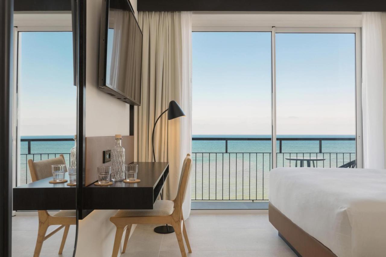 Hotel Riomar, Ibiza, A Tribute Portfolio Hotel سانتا أيُلاريا ذيس ريو المظهر الخارجي الصورة