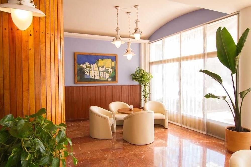 Hotel Riomar, Ibiza, A Tribute Portfolio Hotel سانتا أيُلاريا ذيس ريو المظهر الخارجي الصورة